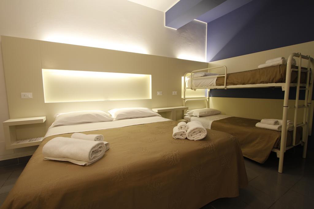 Hotel Desire' Риччоне Номер фото