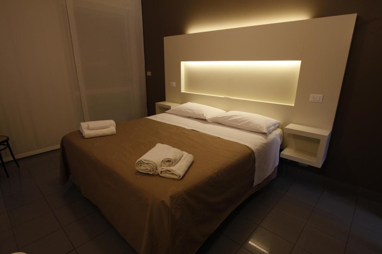 Hotel Desire' Риччоне Экстерьер фото