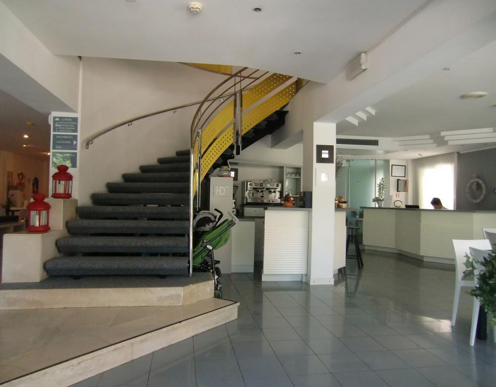 Hotel Desire' Риччоне Экстерьер фото